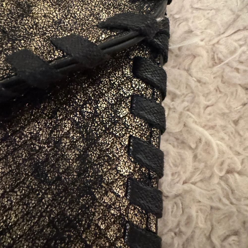 Elegant Black and Gold VENUS Women's Bag